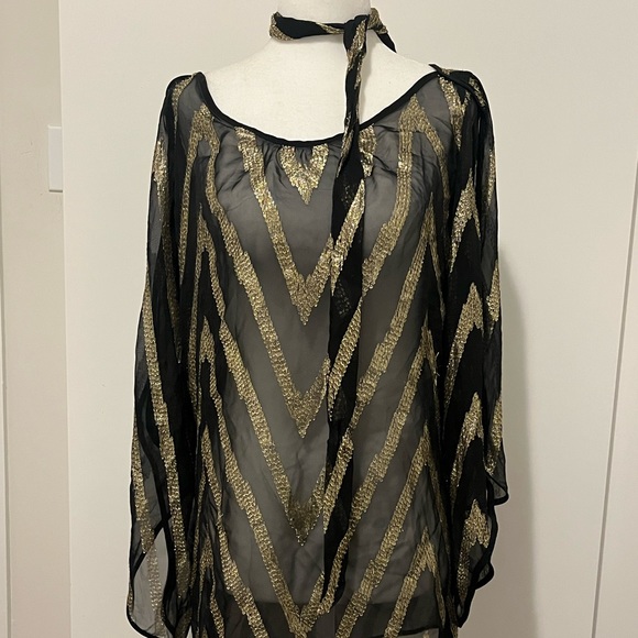 BEAUTIFUL GOLD a& BLACK SHEER TOP / COVER UP - Picture 2 of 8